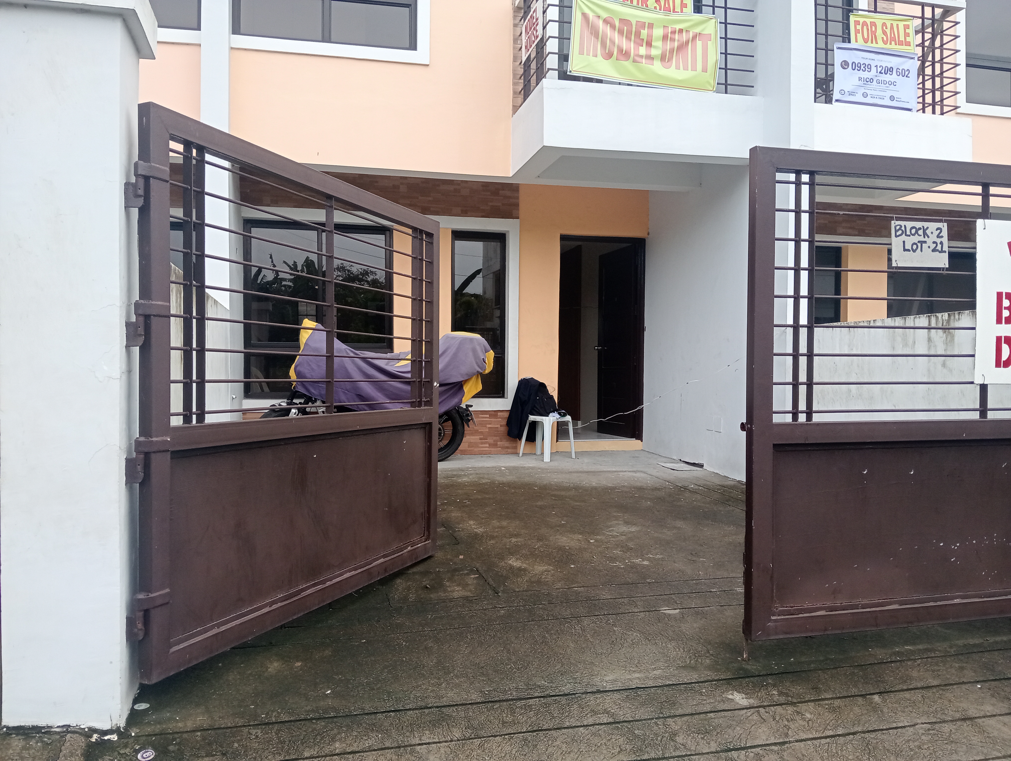 PILAR VILLAGE TOWNHOUSE